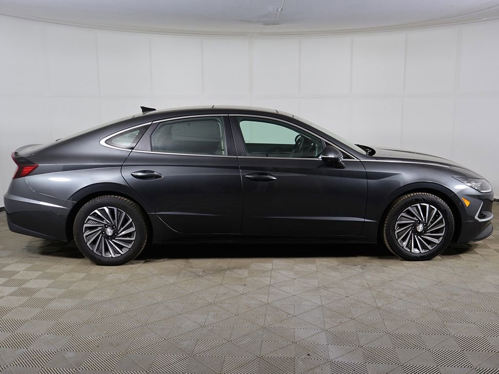 Used 2023 Hyundai Sonata Limited FWD image 18