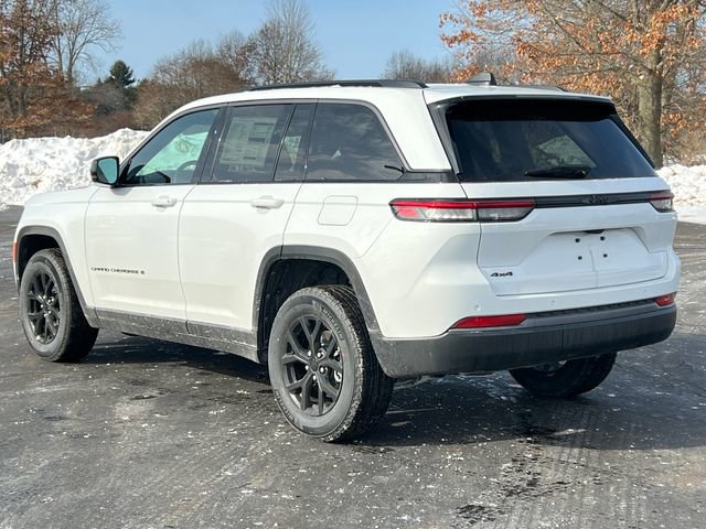 New 2026 Jeep Grand Cherokee Altitude image 8