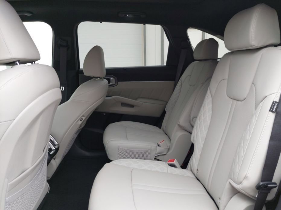 New 2026 Kia Sorento SX Prestige image 19