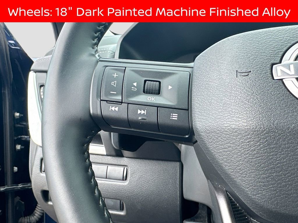 Used 2025 Nissan Rogue SV image 27