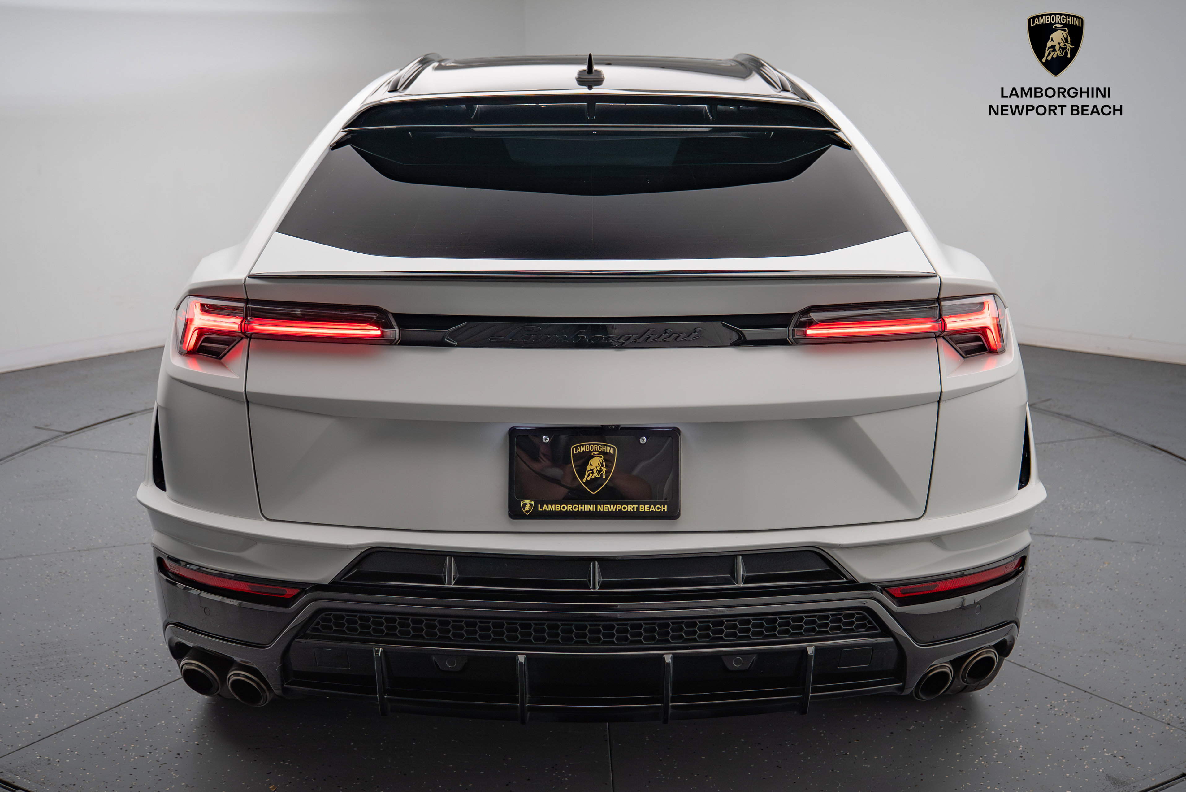 Used 2024 Lamborghini Urus S image 17