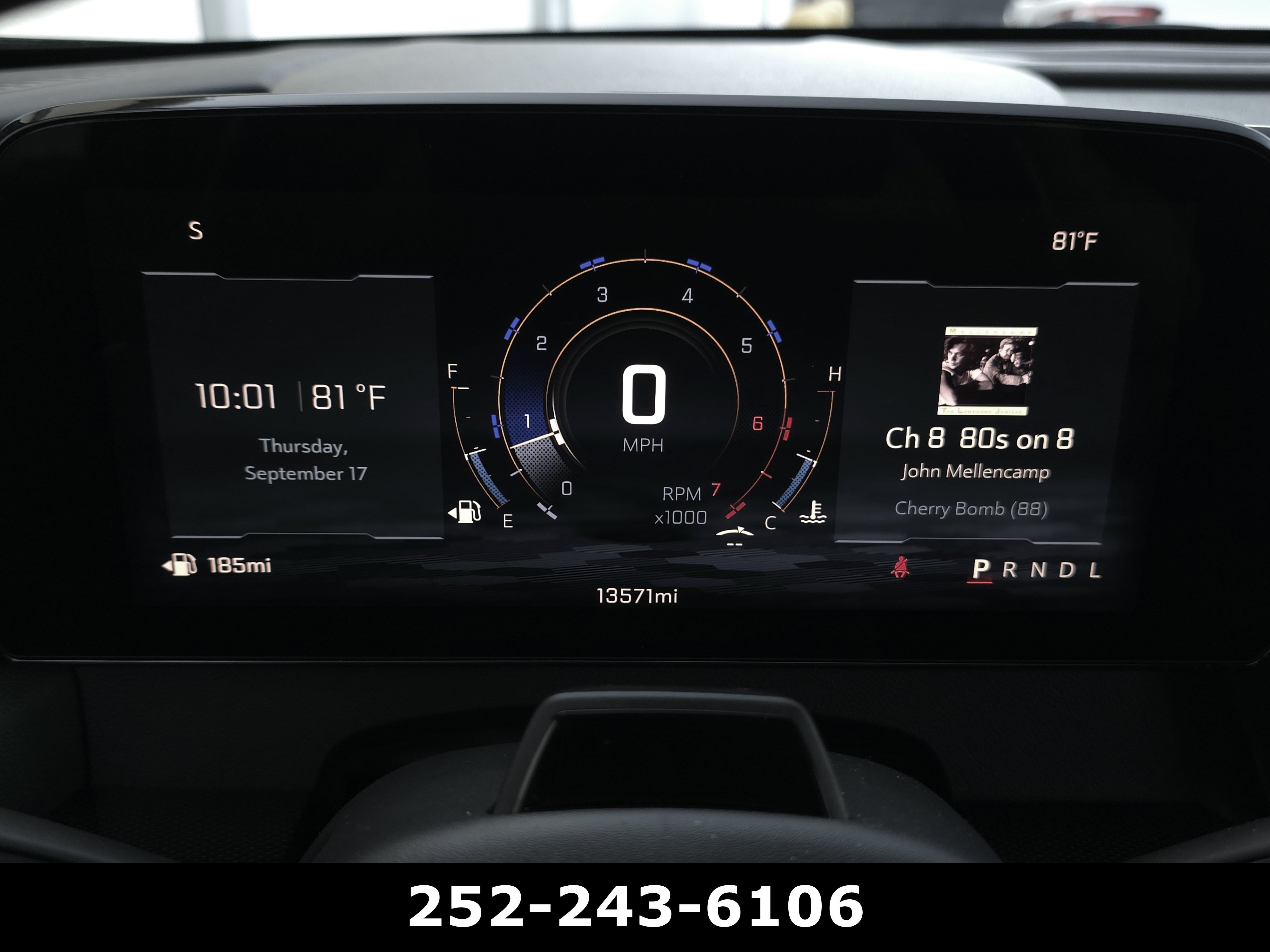 Used 2026 Chevrolet Traverse RS FWD image 27