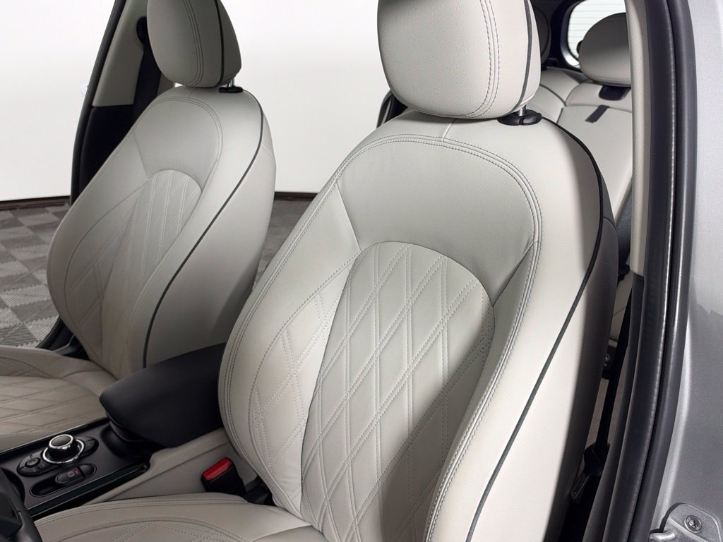 Certified 2024 MINI Cooper Clubman S AWD/4WD image 29