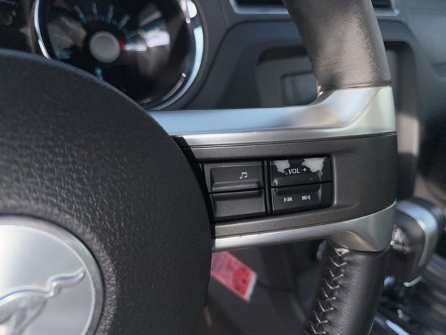 Used 2012 Ford Mustang Coupe image 12
