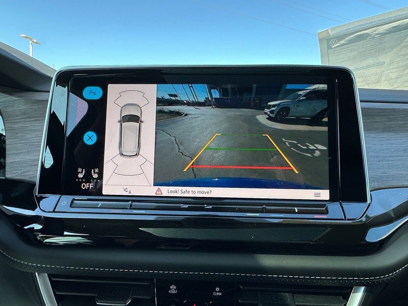 New 2025 Volkswagen Atlas SEL image 27