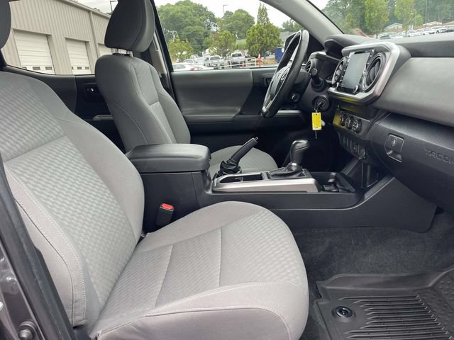 Used 2023 Toyota Tacoma SR5 w/ SR5 Appearance Package RWD image 12