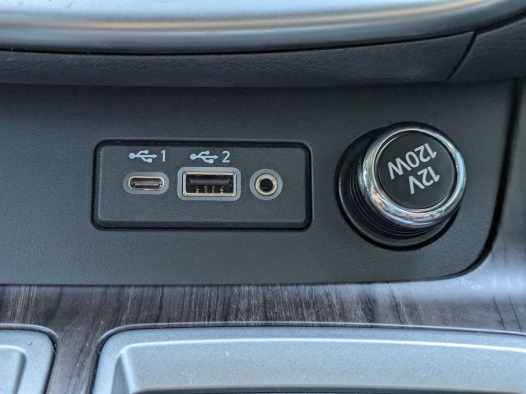 Used 2023 Nissan Murano Platinum w/ Cargo Package FWD image 27