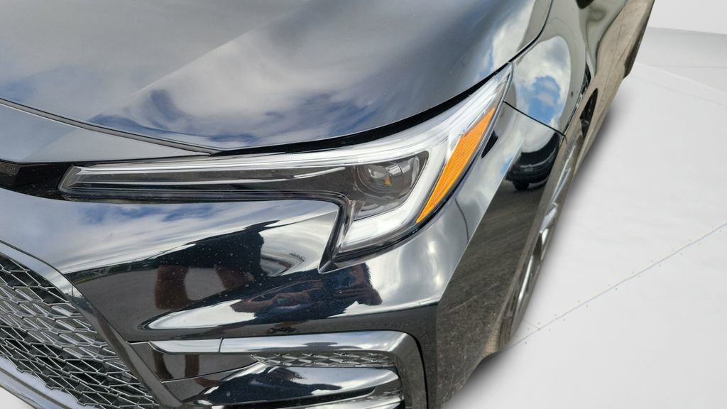 Used 2025 Toyota Corolla SE image 17