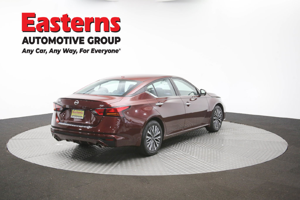 Used 2023 Nissan Altima 2.5 SV w/ SV Premium Package FWD image 45