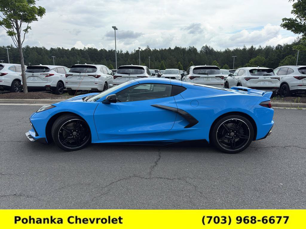 Used 2021 Chevrolet Corvette Stingray Coupe w/ Z51 Performance Package RWD image 4