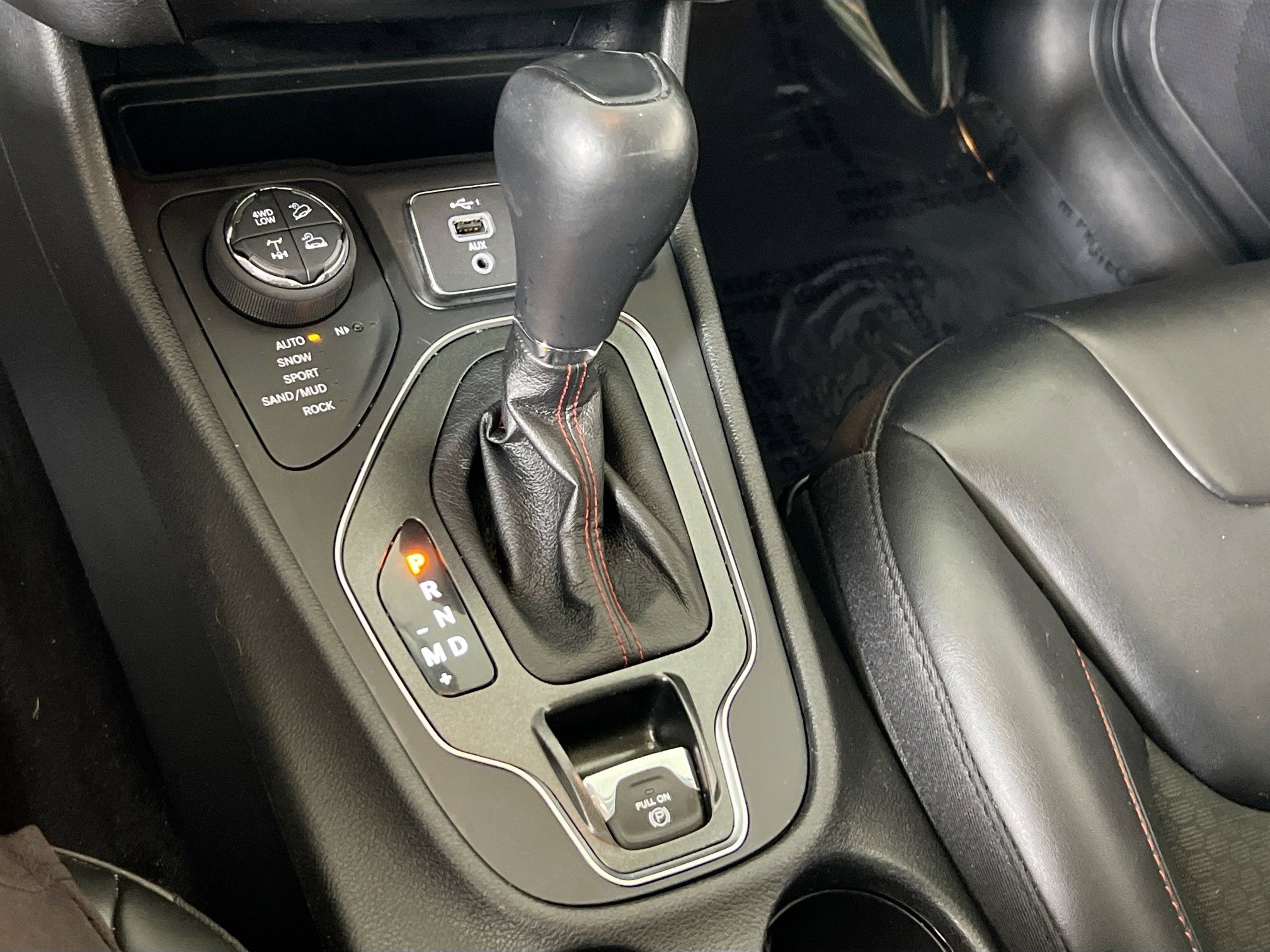 Used 2022 Jeep Cherokee Trailhawk w/ Sun, Sound & Nav Group image 17