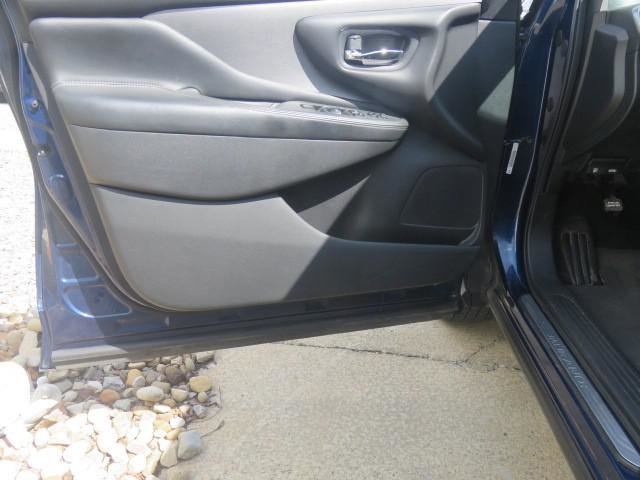 Used 2020 Nissan Murano S w/ Technology Package AWD/4WD image 9