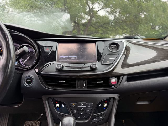 Used 2020 Buick Envision Essence w/ Experience Buick Package FWD image 13