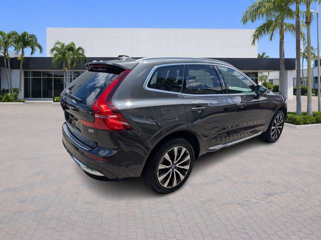 Used 2023 Volvo XC60 B5 Plus w/ Protection Package Premier image 7