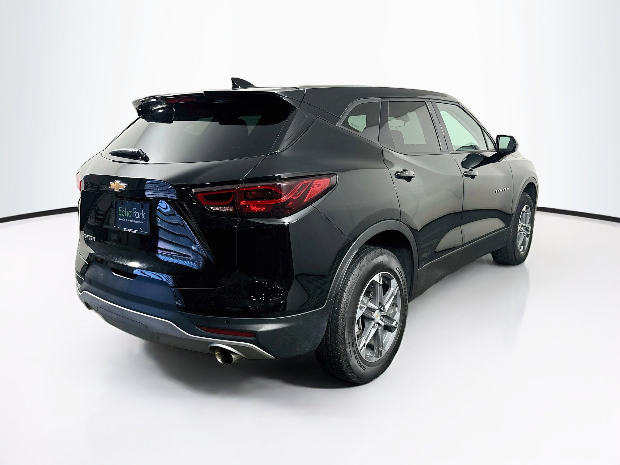Used 2026 Chevrolet Blazer LT FWD image 9