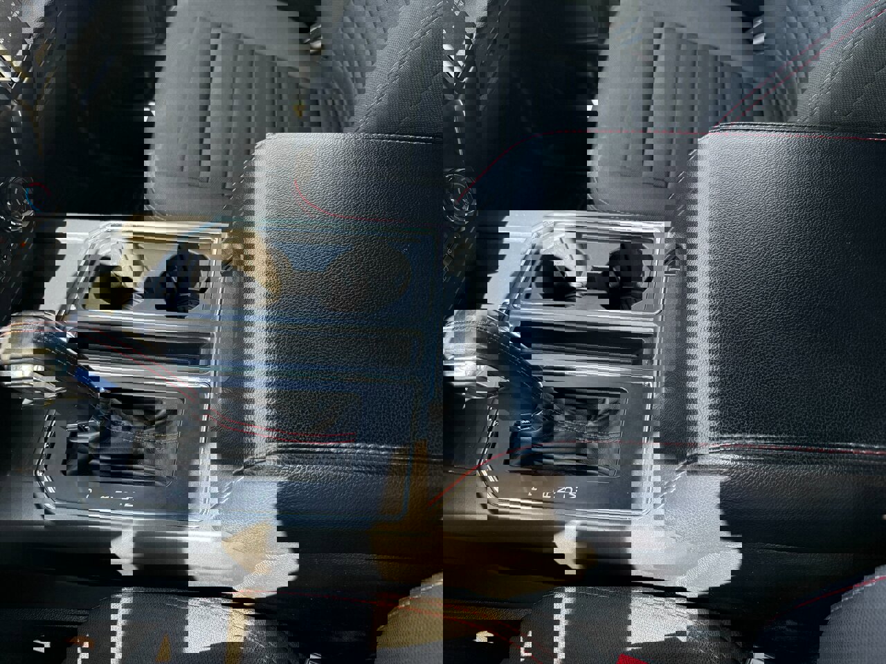 Used 2019 Ford F150 XLT w/ Equipment Group 302A Luxury AWD/4WD image 25