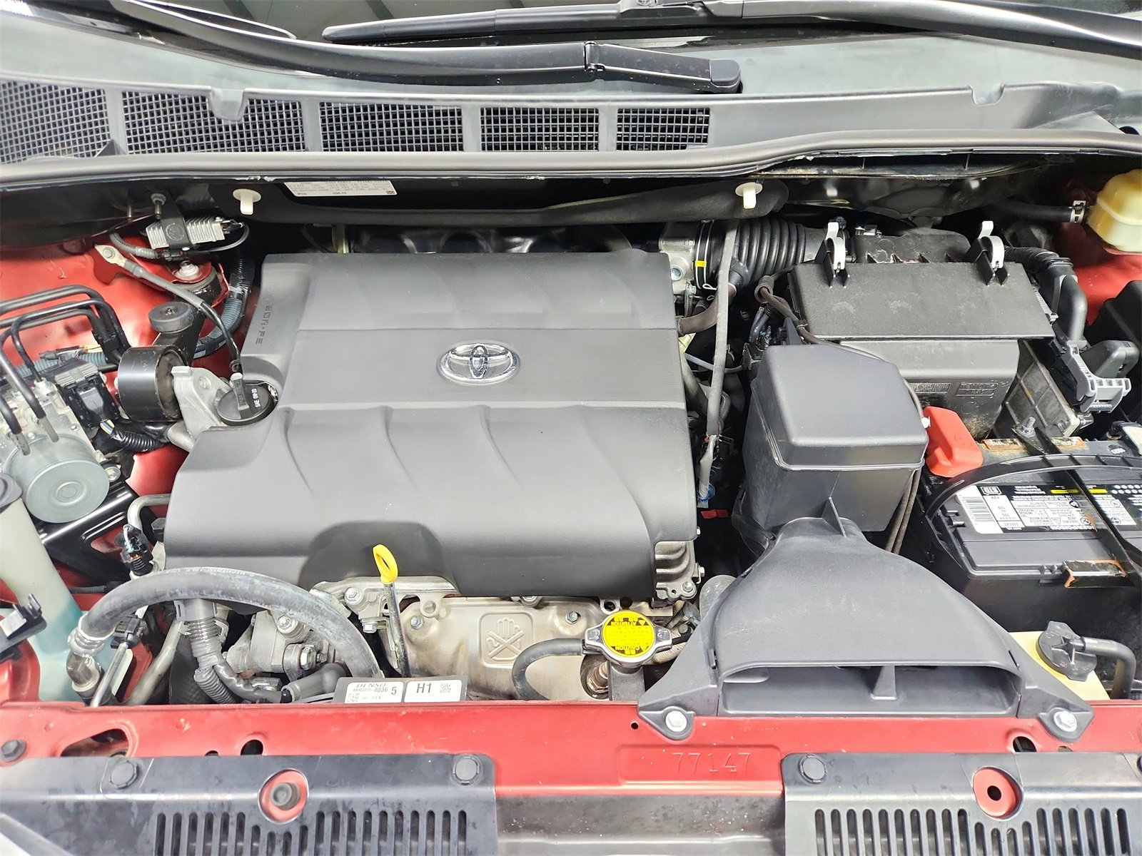 Used 2015 Toyota Sienna XLE Premium image 17