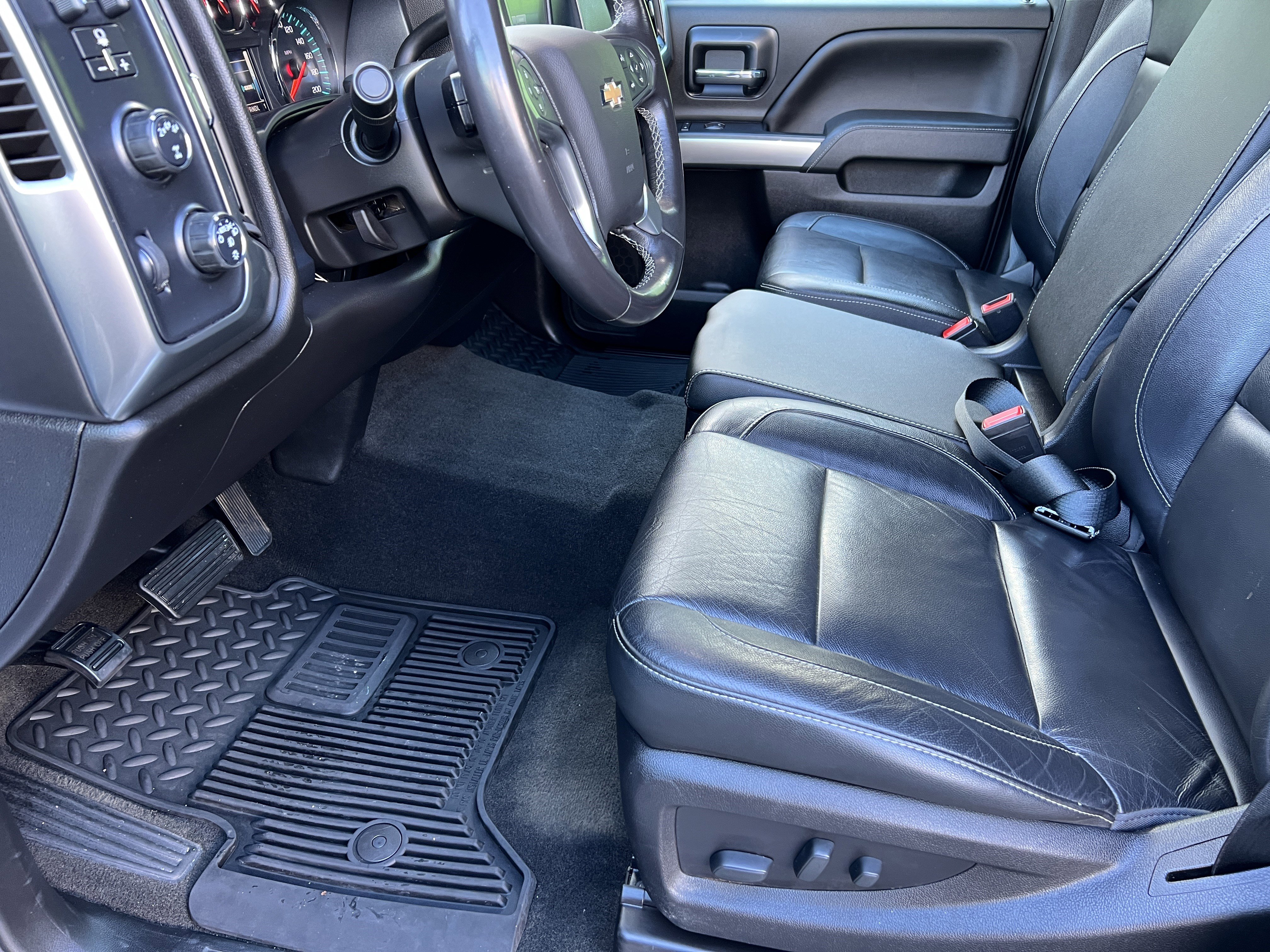 Used 2018 Chevrolet Silverado 3500 LT image 15