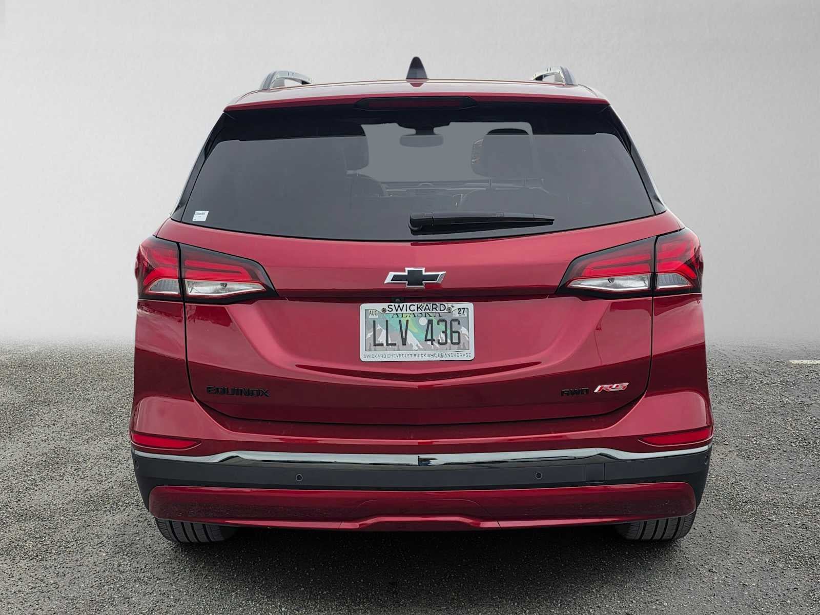 Used 2023 Chevrolet Equinox RS w/ RS Leather Package AWD/4WD image 4