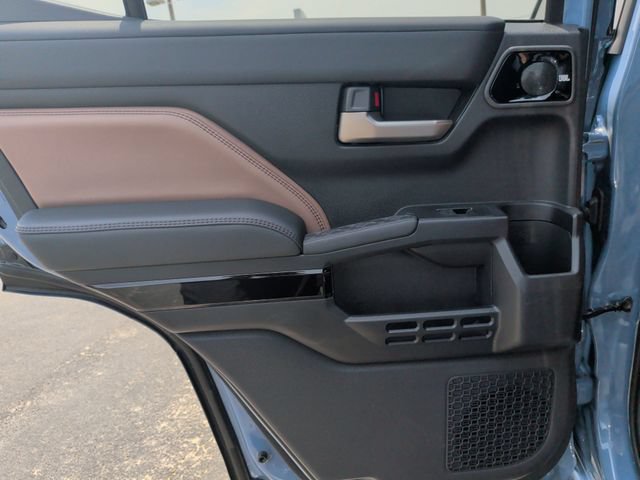 Used 2025 Toyota 4Runner Limited RWD image 29