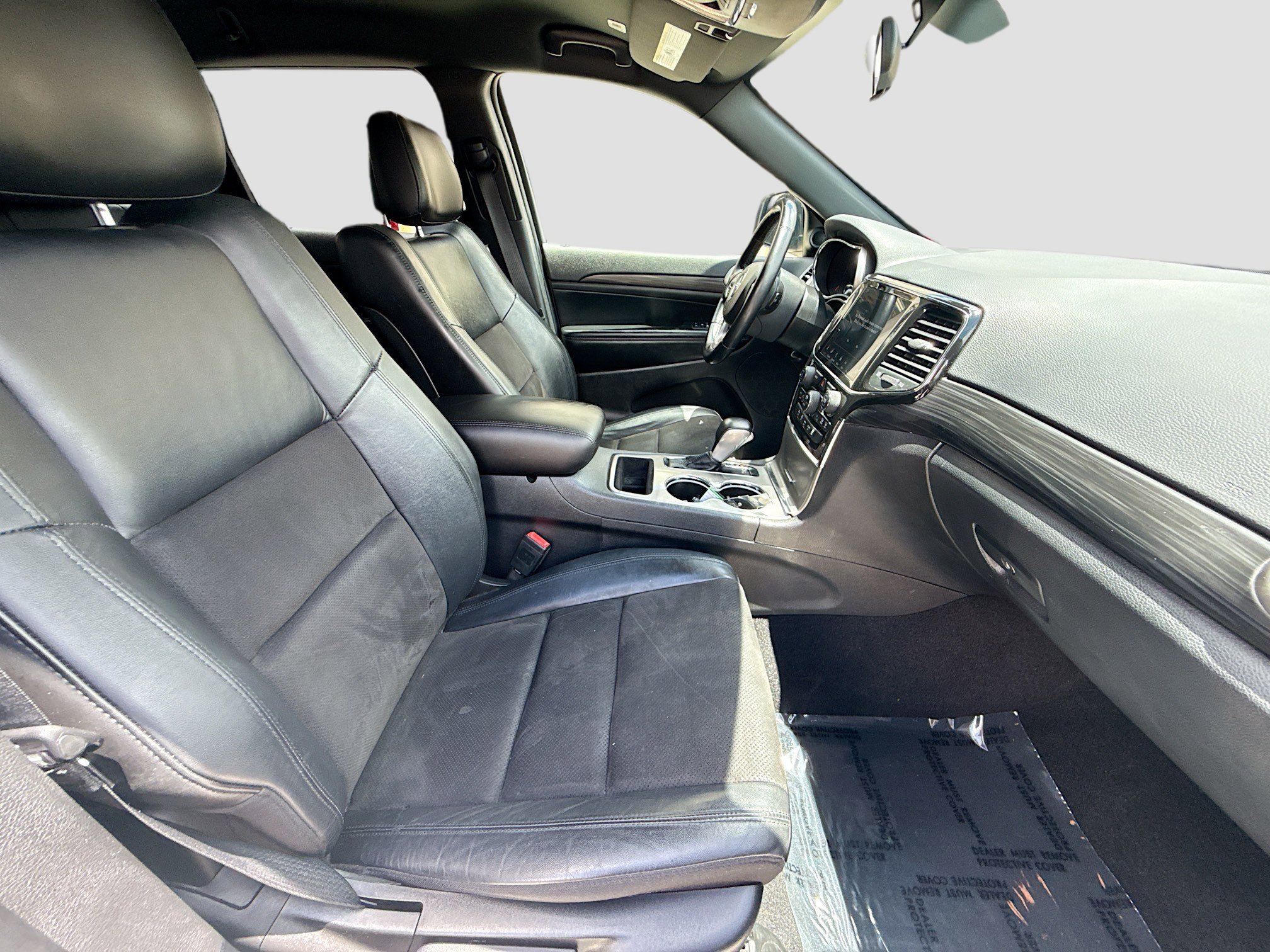 Used 2021 Jeep Grand Cherokee Laredo X RWD image 29
