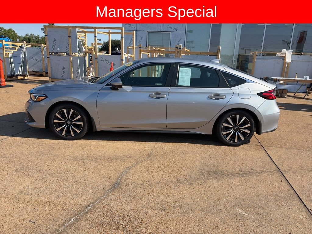 Used 2024 Honda Civic EX-L image 2