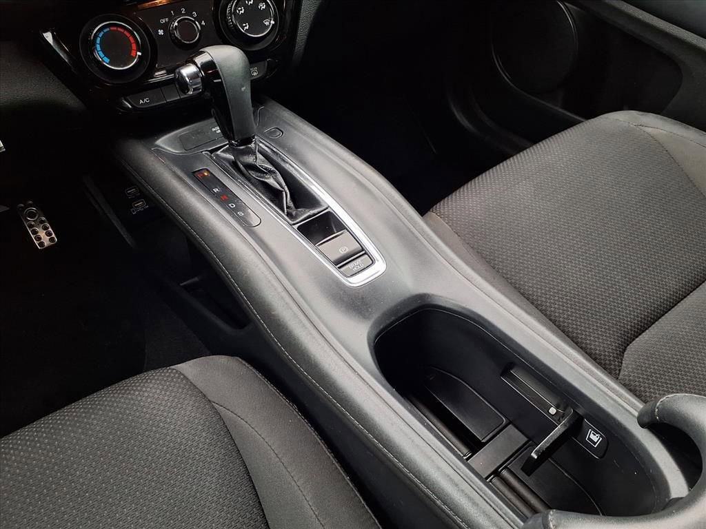 Used 2022 Honda HR-V Sport image 16