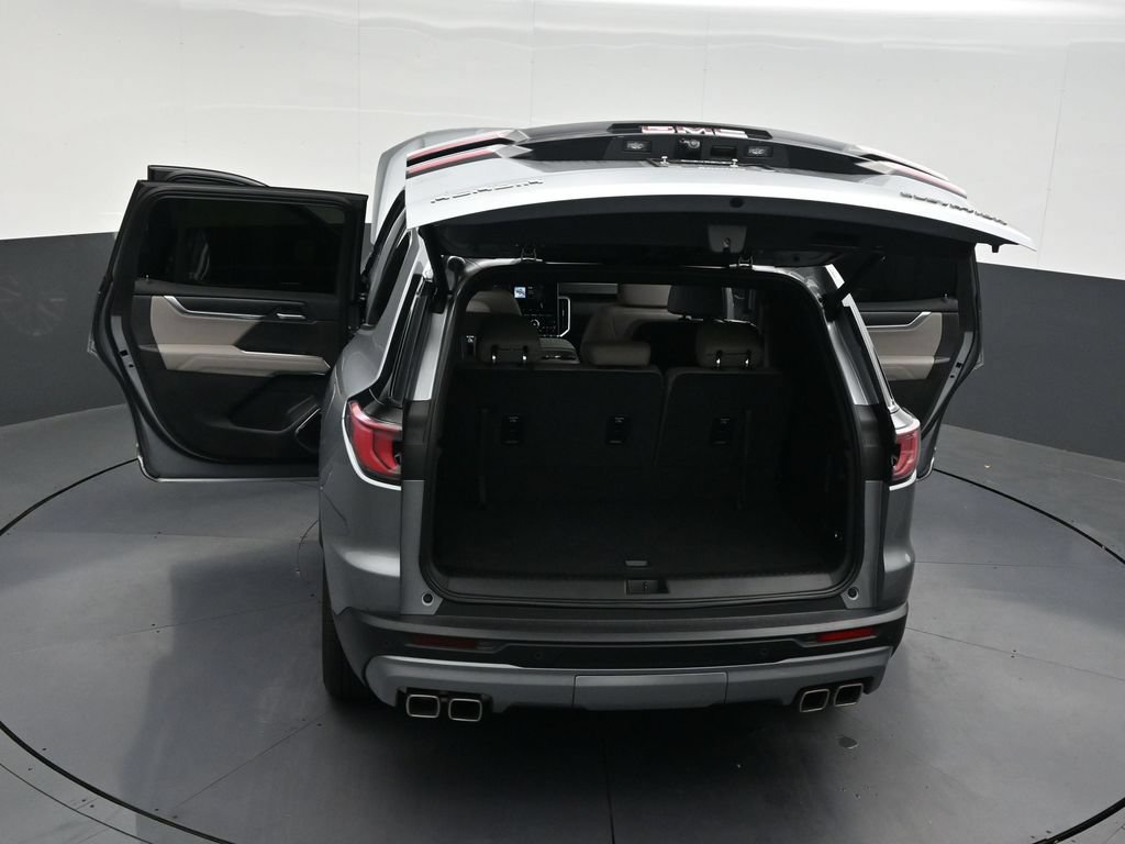 Used 2025 GMC Acadia Elevation w/ Elevation Premium Package FWD image 37