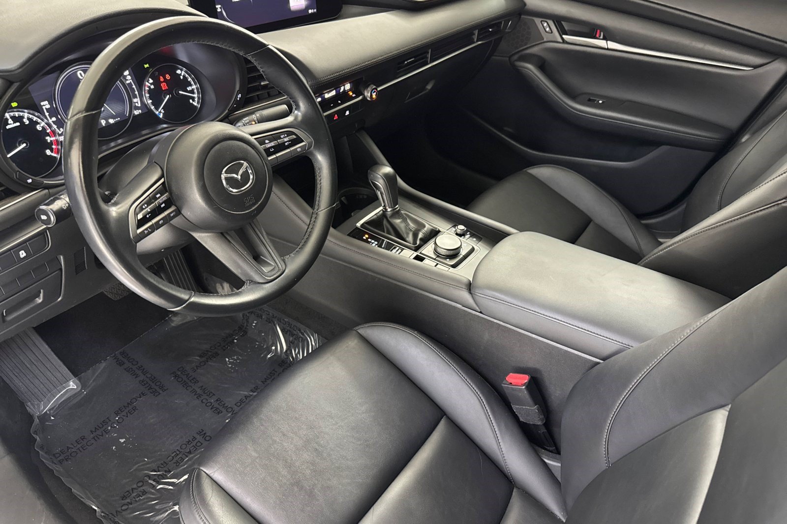 Used 2021 MAZDA MAZDA3 s FWD image 4