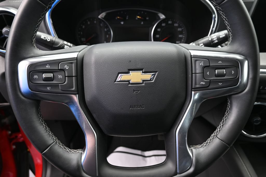 Used 2024 Chevrolet Blazer LT w/ Midnight/Sport Edition FWD image 31