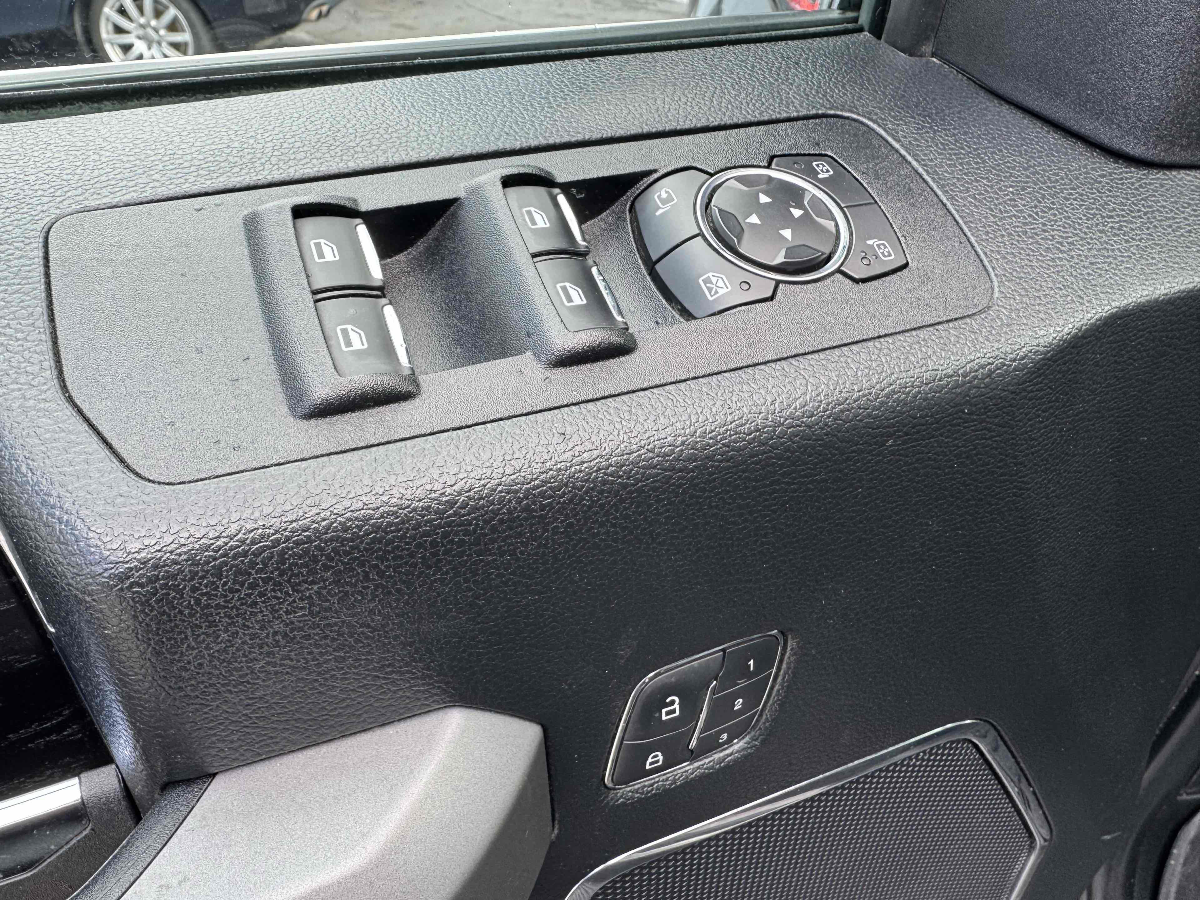 Used 2019 Ford F150 Platinum AWD/4WD image 37