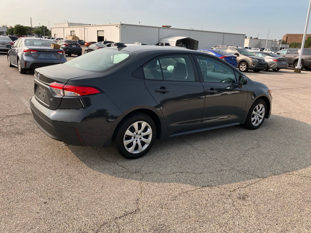 Used 2024 Toyota Corolla LE FWD image 4
