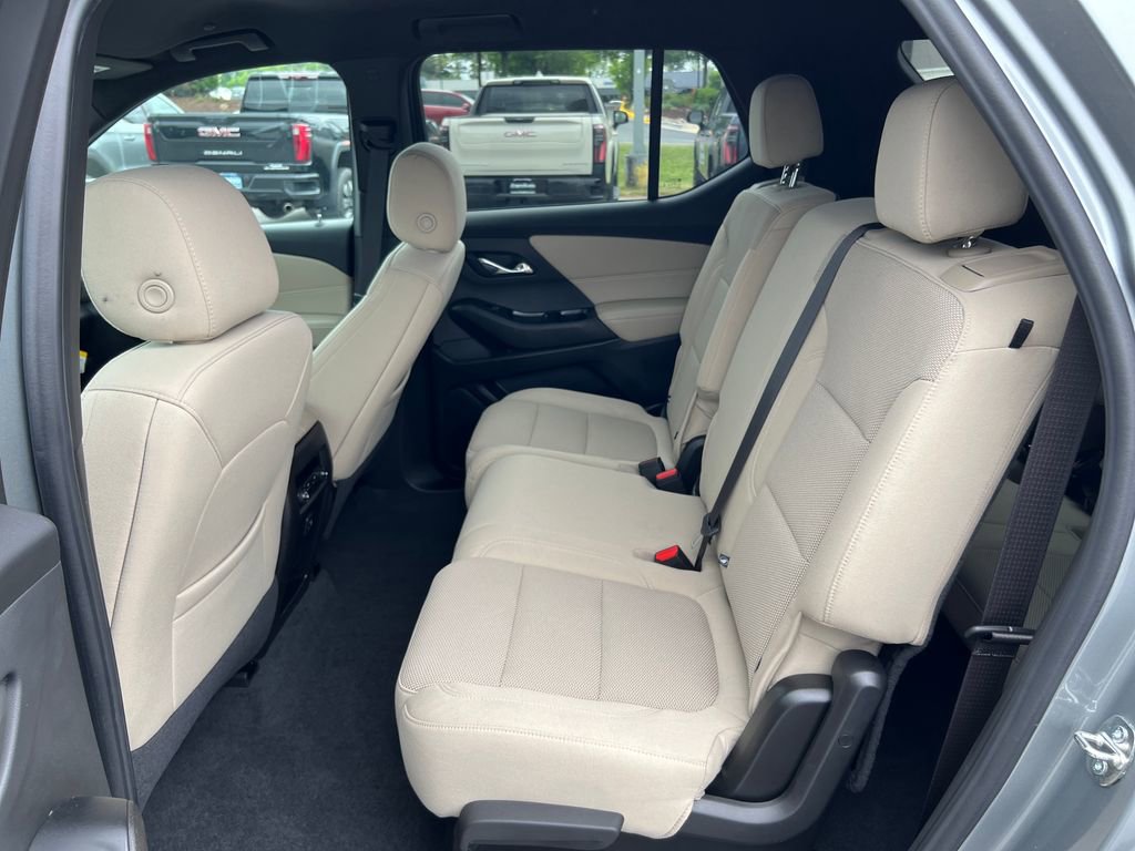 Used 2023 Nissan Pathfinder SL AWD/4WD image 18