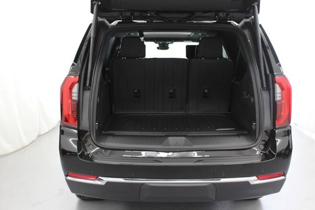 New 2026 GMC Yukon XL Elevation w/ Elevation Premium Package AWD/4WD image 9