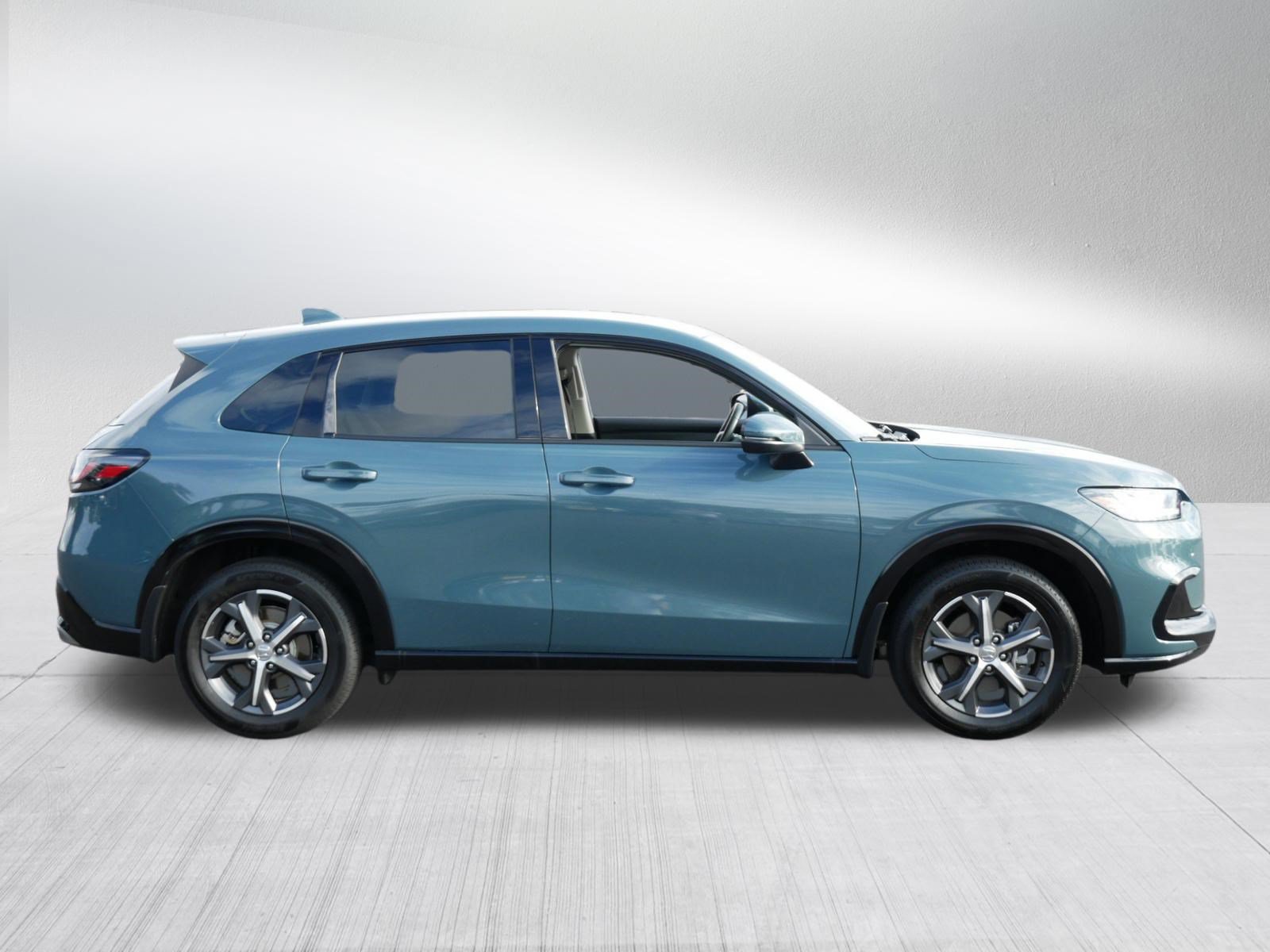 Used 2024 Honda HR-V EX-L image 8