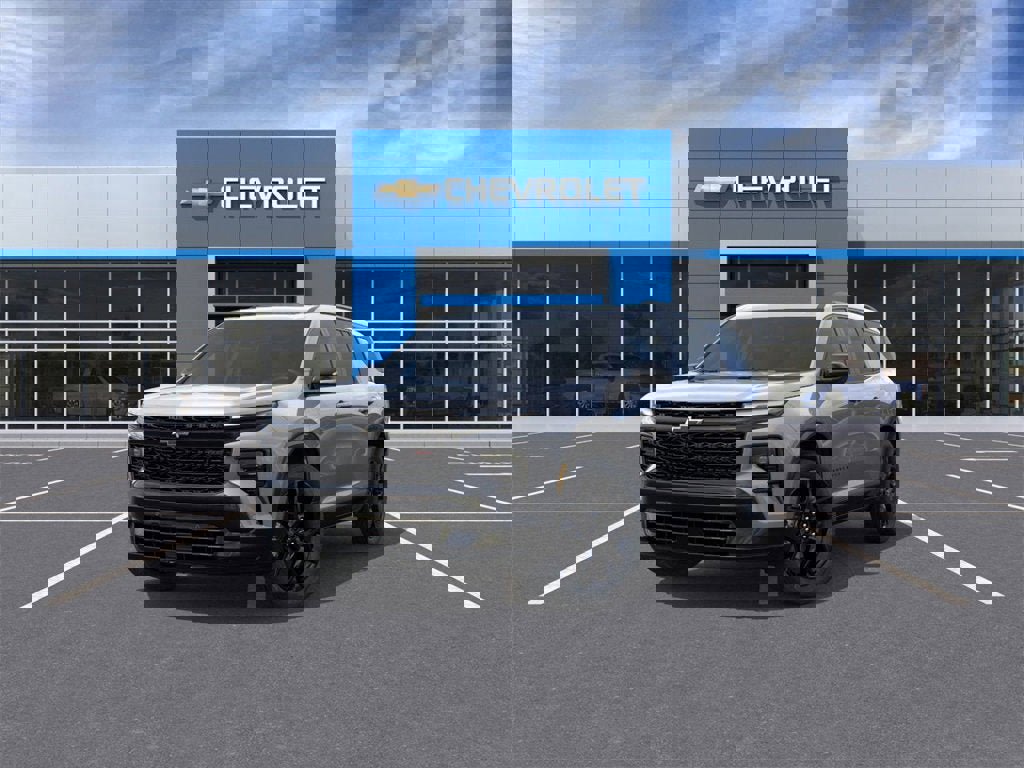 New 2026 Chevrolet Traverse RS w/ LPO, Floor Liner Package image 8