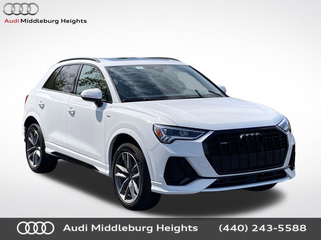 Certified 2025 Audi Q3 2.0T Premium w/ Convenience Package
