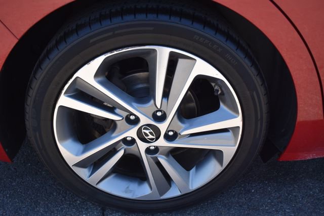 Used 2017 Hyundai Elantra Limited w/ Limited Ultimate Package 09 FWD image 48