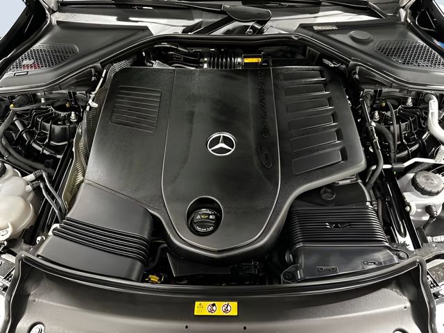 Used 2025 Mercedes-Benz E 450 4MATIC All-Terrain Wagon image 19