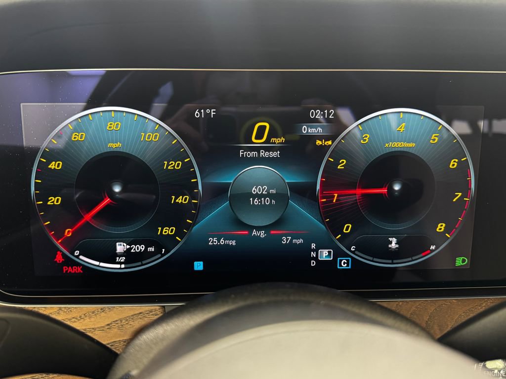 Used 2023 Mercedes-Benz E 350 Sedan image 18