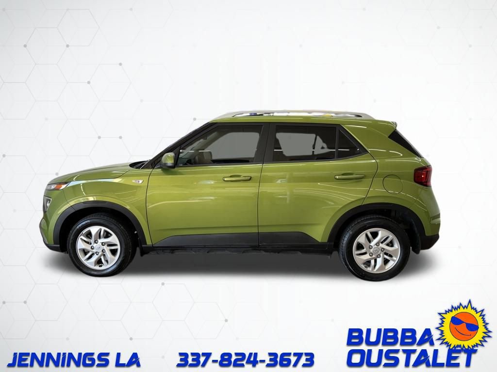 Used 2020 Hyundai Venue SEL w/ Convenience Package image 3