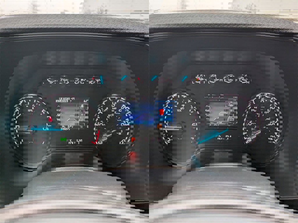 New 2026 Ford F150 XL w/ Equipment Group 103A High image 11