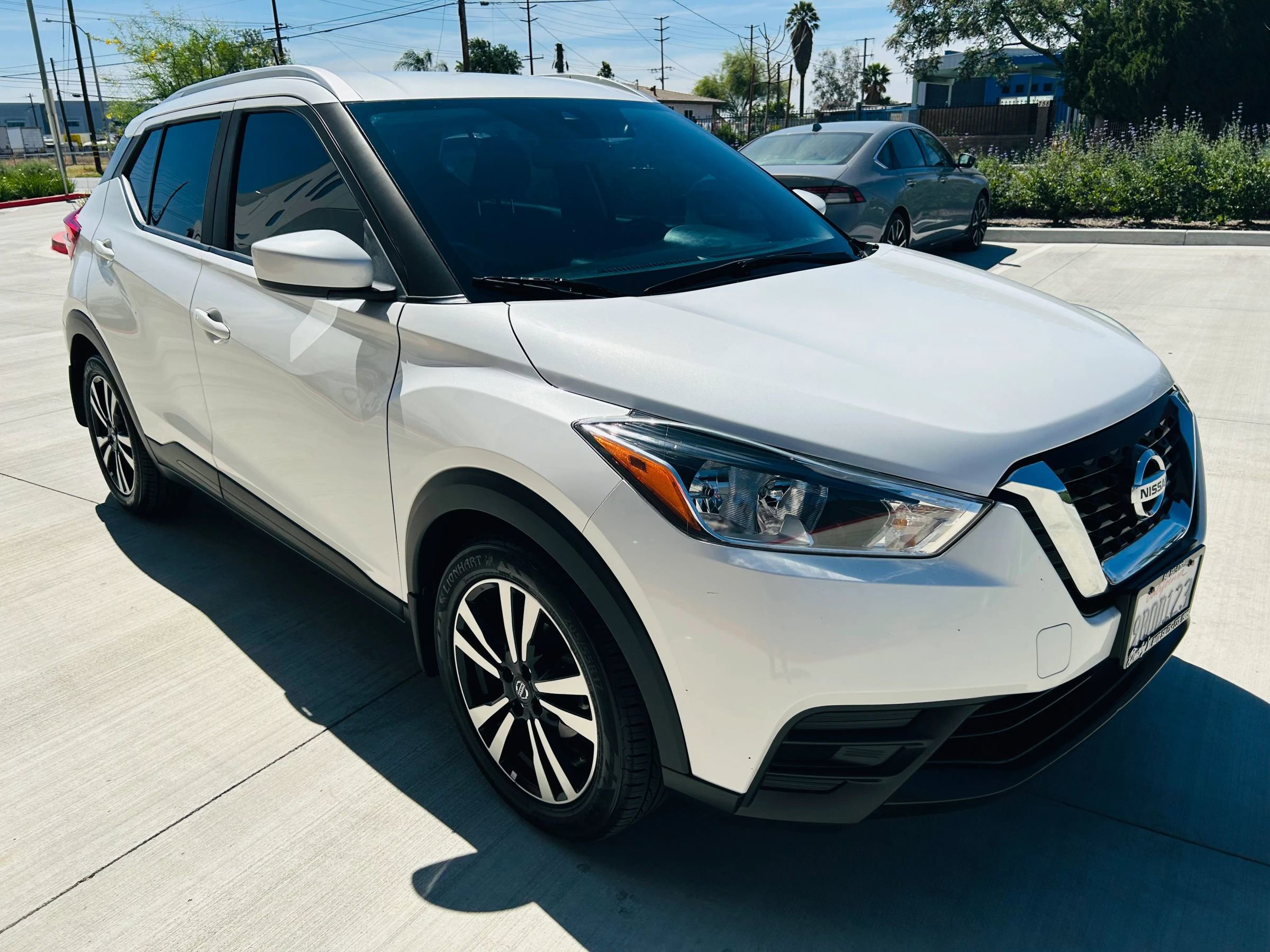 Used 2020 Nissan Kicks SV FWD image 17