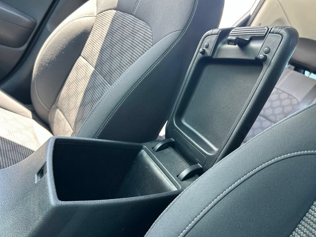 Used 2019 Kia Niro LX FWD image 34
