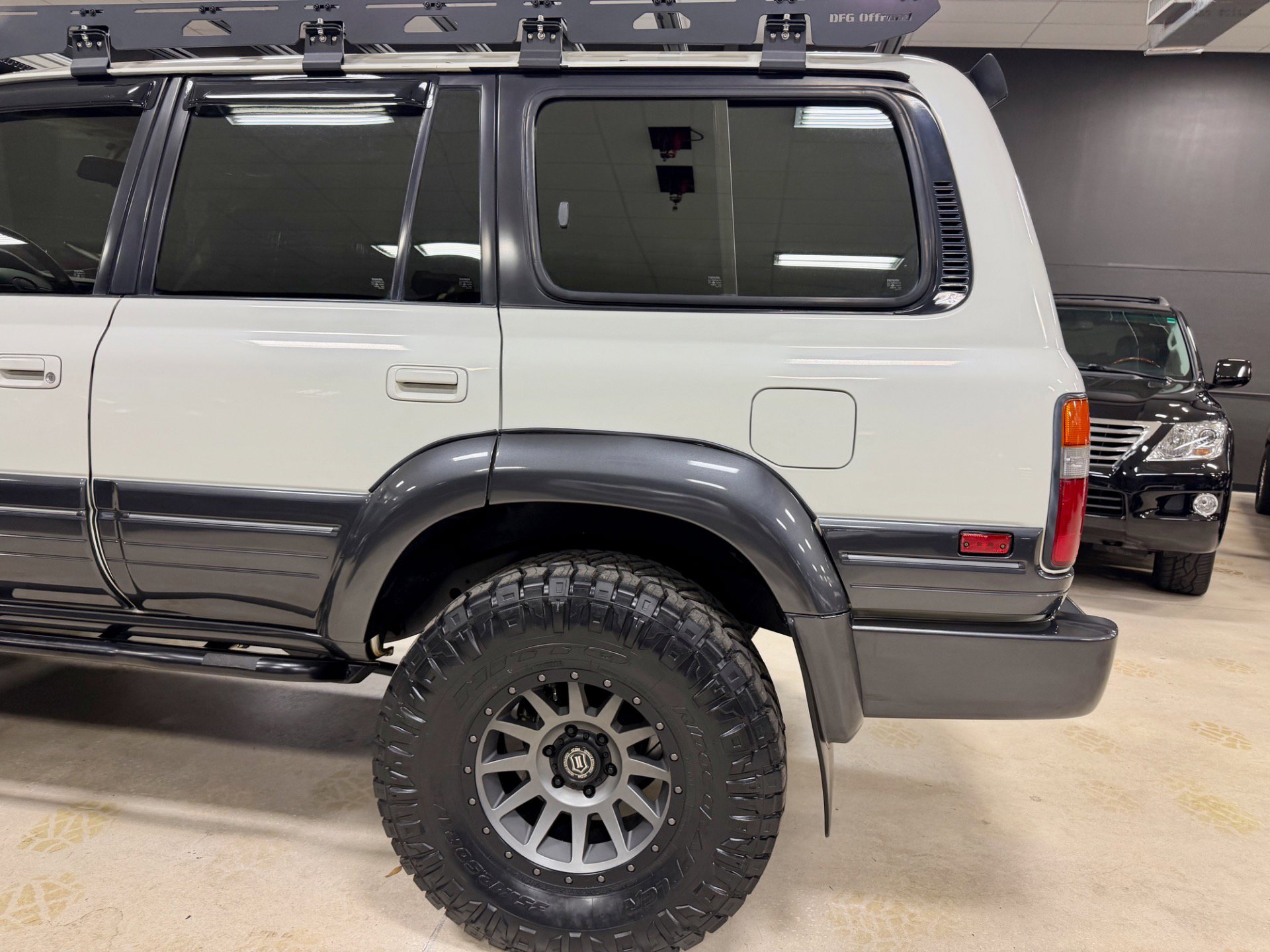 Used 1996 Lexus LX 450 4WD image 21