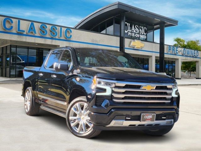Used 2024 Chevrolet Silverado 1500 High Country w/ High Country Premium Package image 2