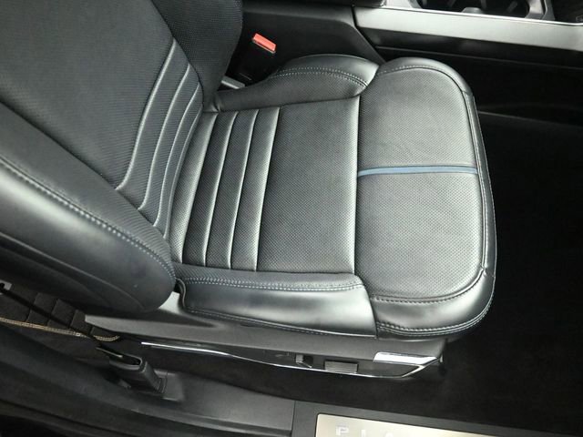 Certified 2024 Ford F150 Platinum w/ FX4 Off-Road Package image 35