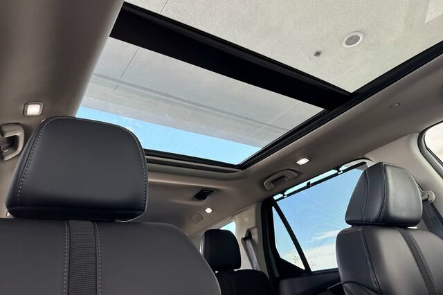Certified 2024 Honda Pilot Touring image 18