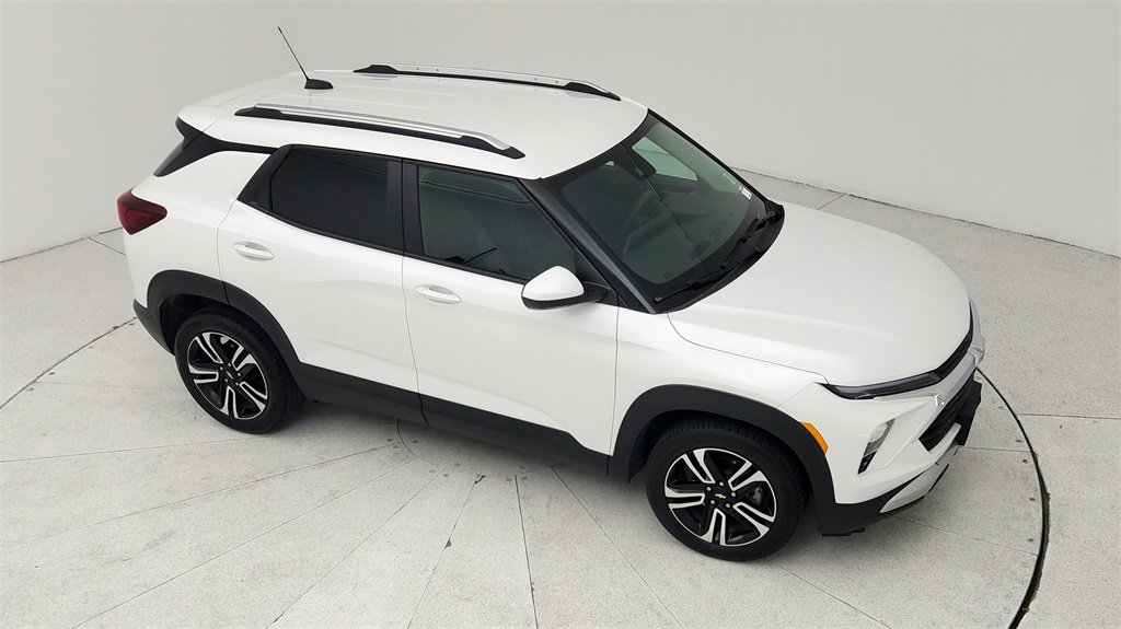 Certified 2024 Chevrolet TrailBlazer LT w/ Driver Confidence Package image 14