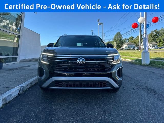 Certified 2026 Volkswagen Atlas Peak Edition AWD/4WD image 3